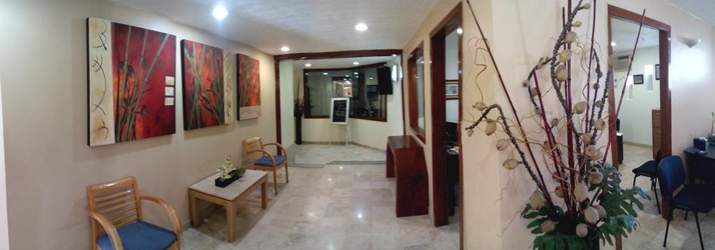 Hotel & Suites Real Del Lago Villahermosa Esterno foto